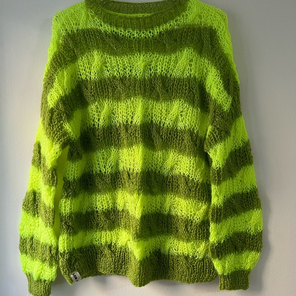 Hand knitted from us. Brand NEW. Women’s angora hand knitted sweater, limey